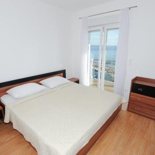 Apartmani Ivo Podstrana Luaran gambar